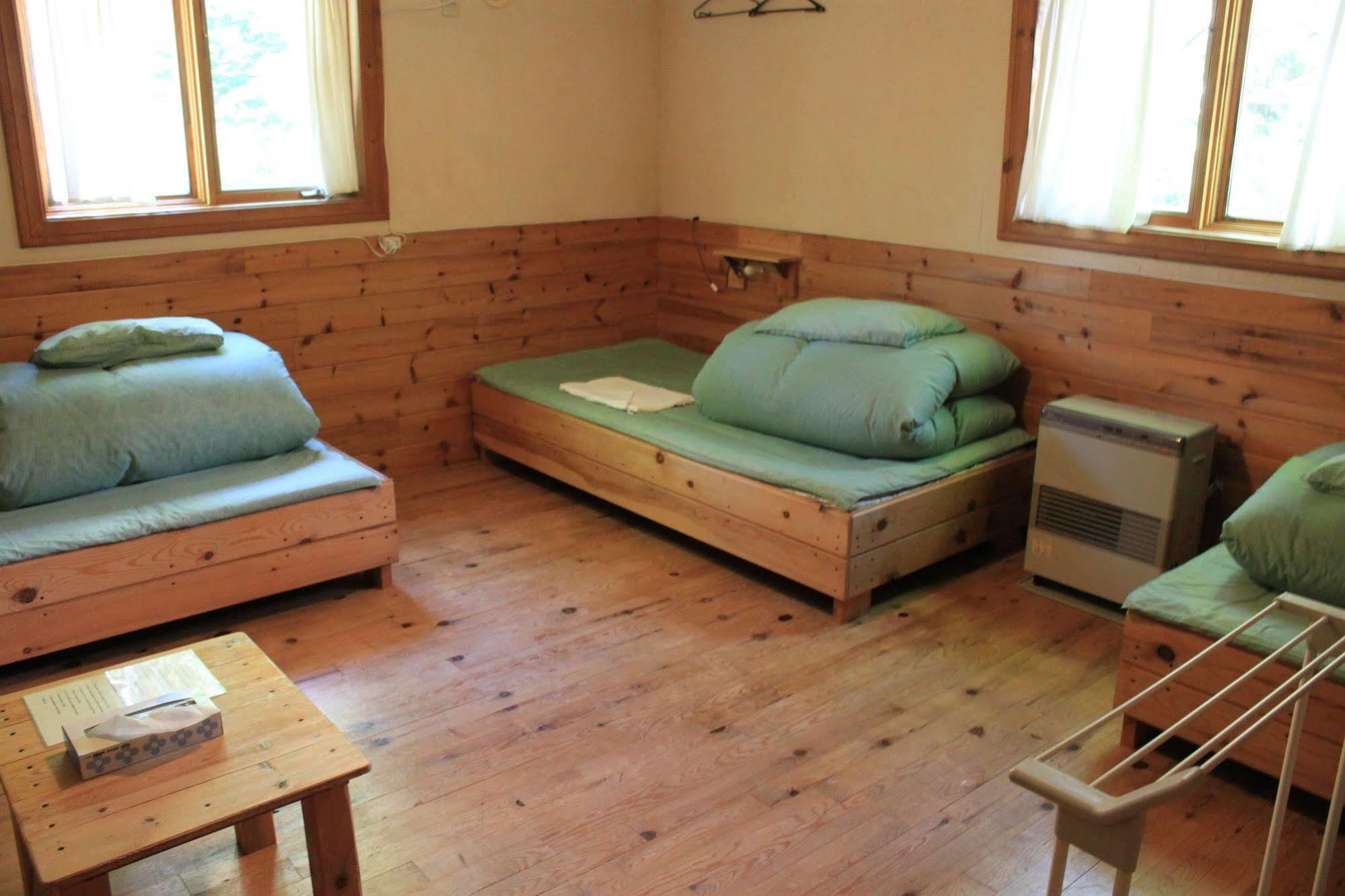 Toipirka Kitaobihiro Youth Hostel Otofuke Exteriör bild